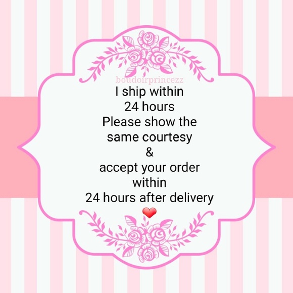 🤗 Welcome to my boudoir @boudoirprincezz - Picture 6 of 7